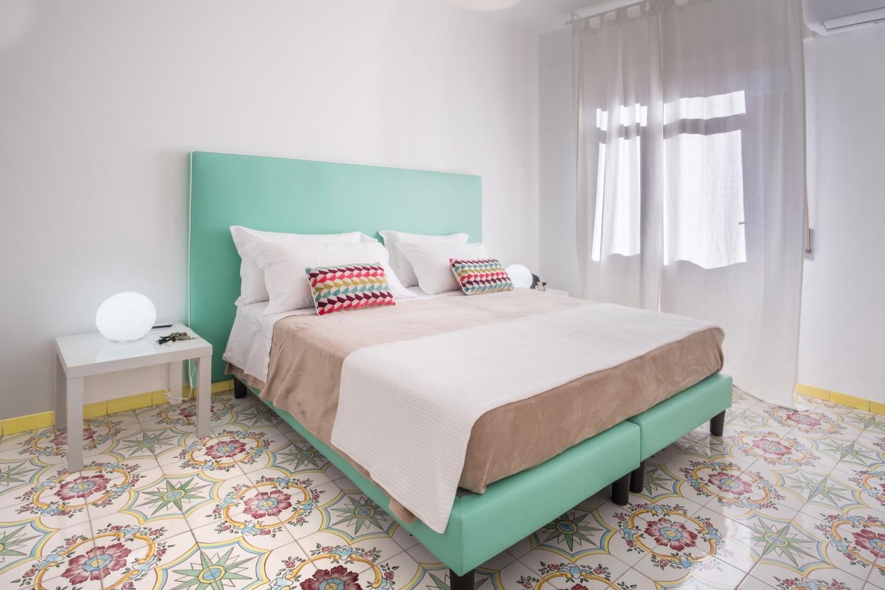 Amore Rentals - Appartamento Erica Sorrento Exteriér fotografie